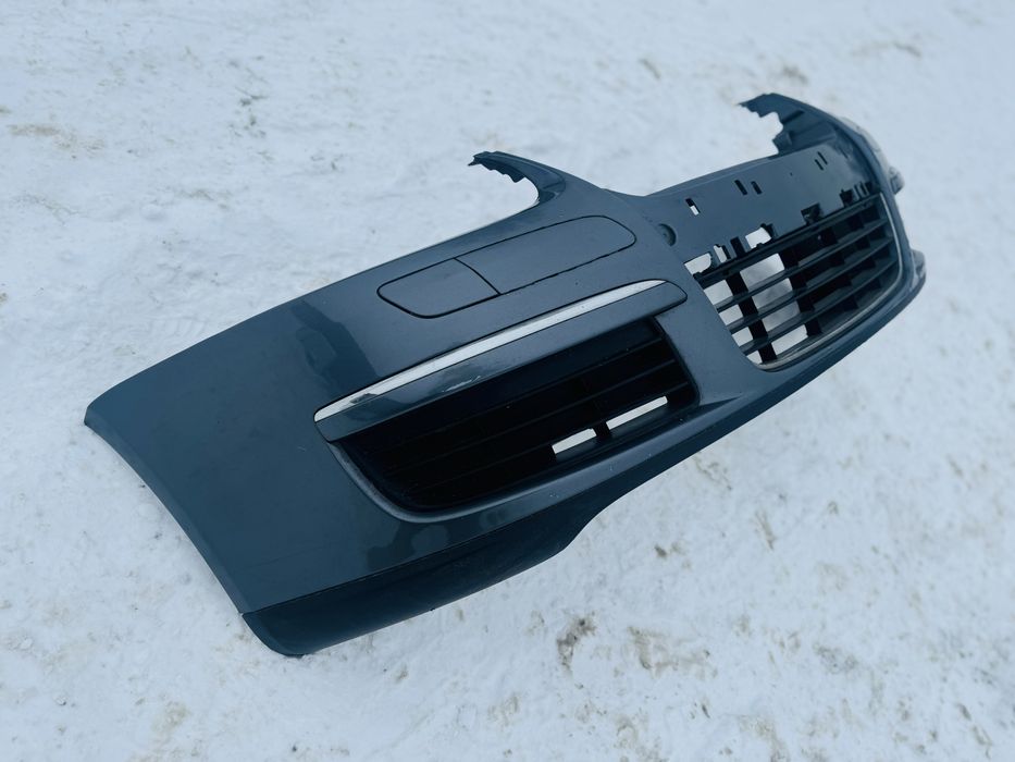 Бампер гольф 5 універсал LD7X  під омивачі  golf 5