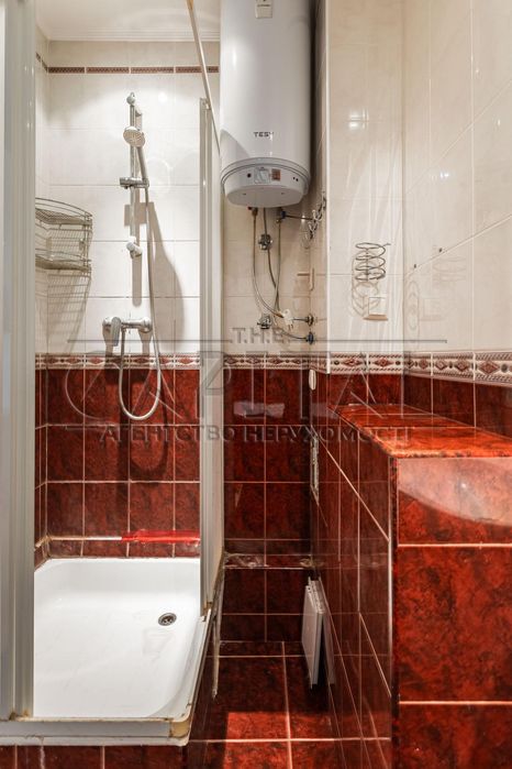 Продаж квартири, вул. Микільсько-Слобідська, Дніпровський р-н