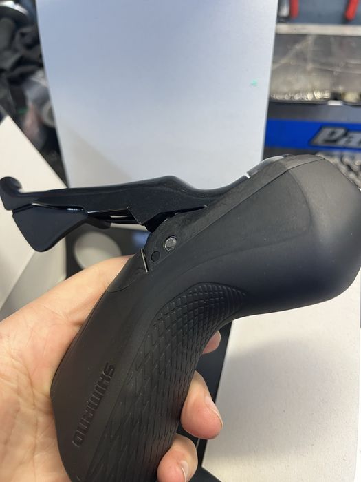 Manete Shimano Ultegra 8020 11v (disco)