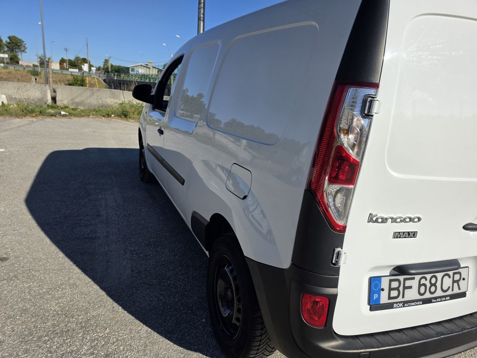 Renault Kangoo Maxi 90cv poucos kms