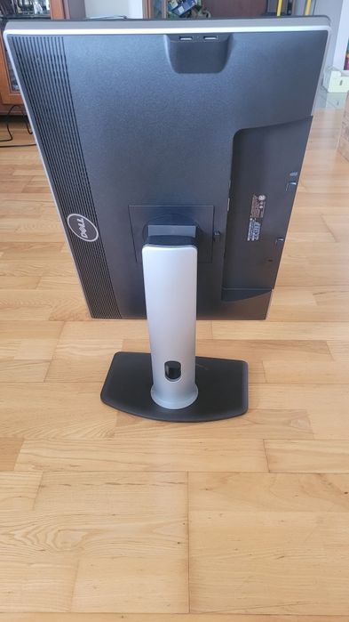 MONITOR DELL U2412Mc rozdzielczosc 1920x1080