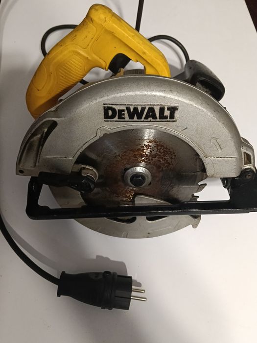 Pila tarczowa DeWalt