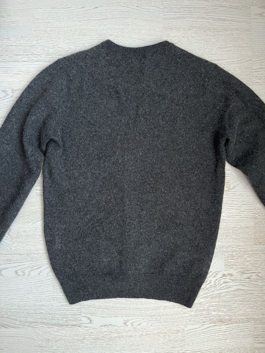 Светр/джемпер жіночий сірий uniqlo