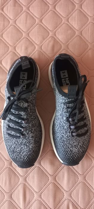 Кросівки Under Armour(оригінал)