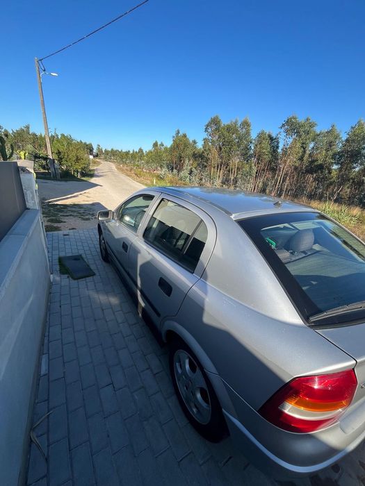 Opel Astra 1.4 16V – Fiável e Económico