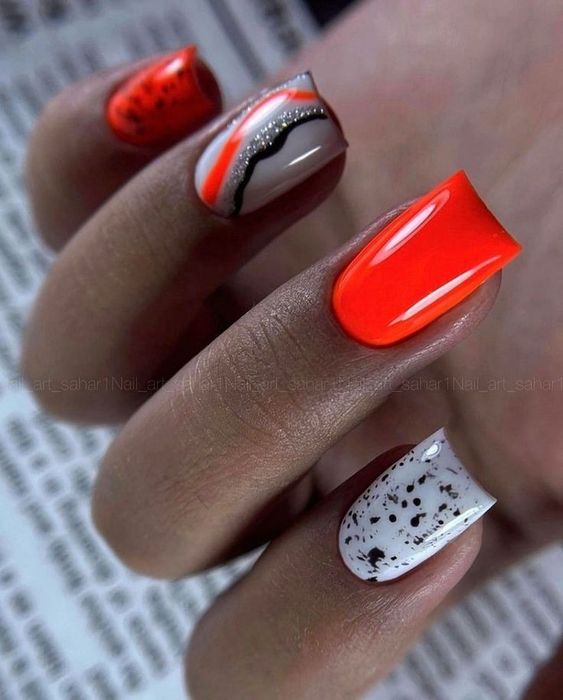 Manicure żelowy dopełnienie przedłużenie paznokcie modele