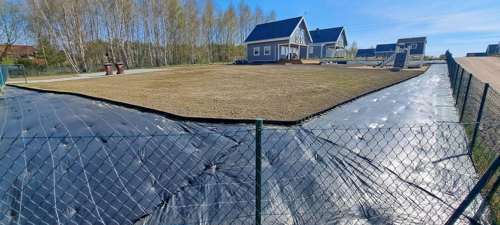 Zakładanie Trawników Glebogryzarka Separacyjna Ogrodnicze