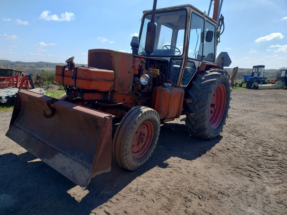 Koparko-spycharka Białoruś Jumz