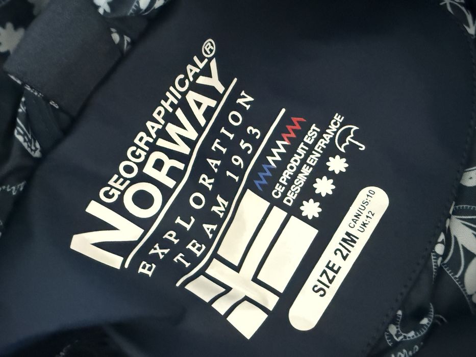 Nowa kurttka przeciwdeszczowa Geographical Norway M