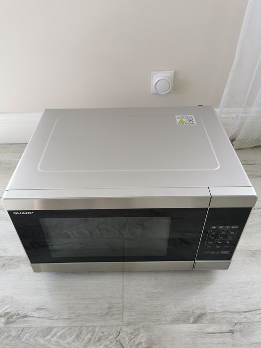 Mikrofala SHARP R956INW