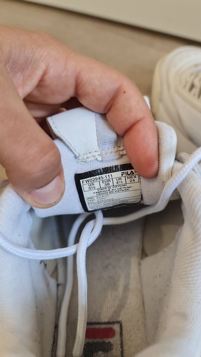 Tenis FILA brancos