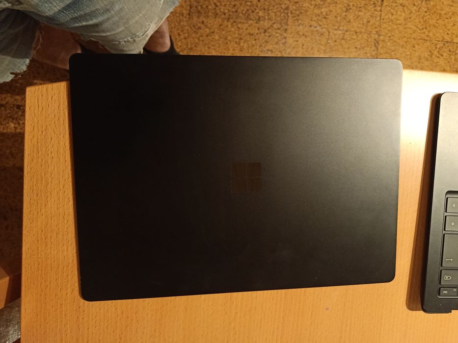 Surface laptop 3 para peças Motherboard avariada