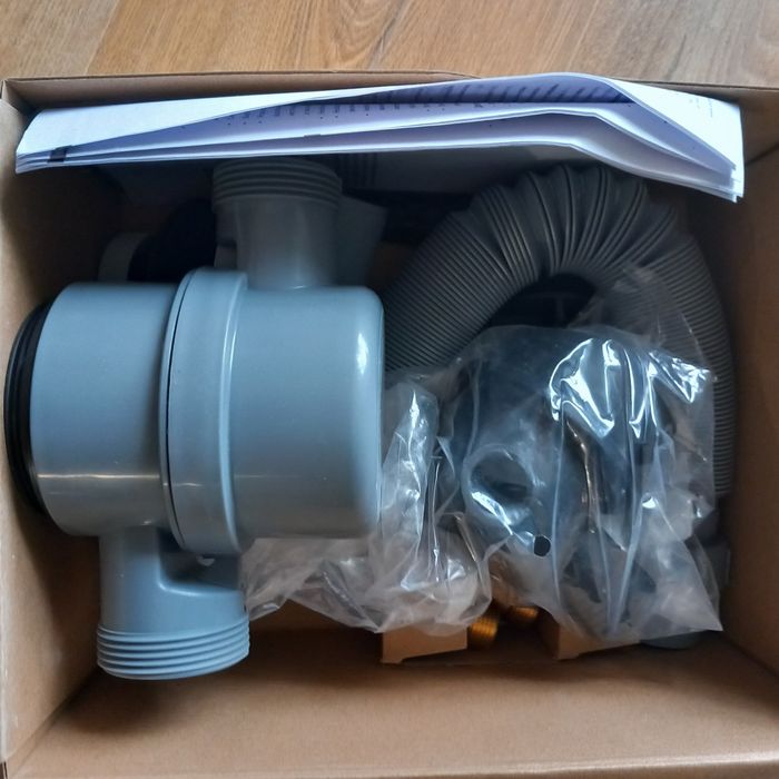 Syfon wannowy excellent Arin.3410Bl