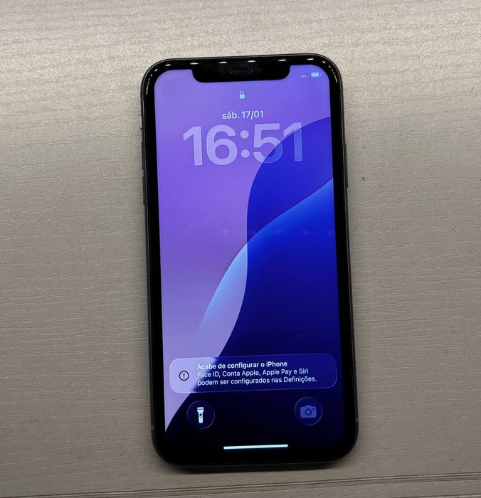 iPhone 11 Lilás 64 Gb