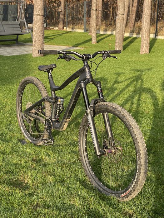 Dartmoor thunderbird cf karbon 29 L enduro dh f