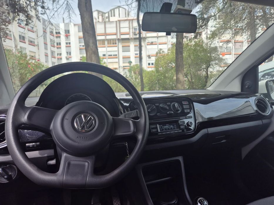 VW Up! 1.0 BlueMotion Move foto 3