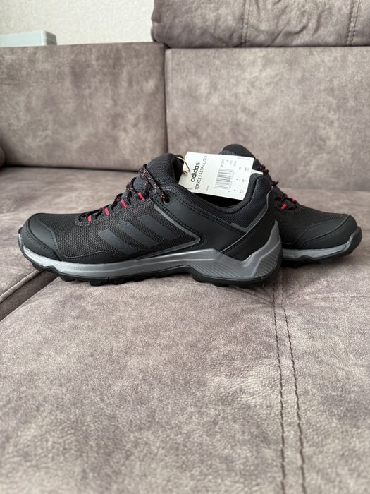 Кроссовки мужские adidas TERREX