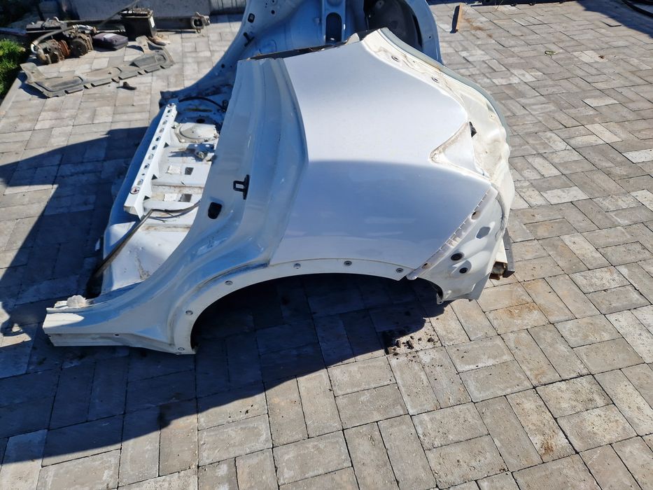 Ćwiartka wanna błotnik  juke f15