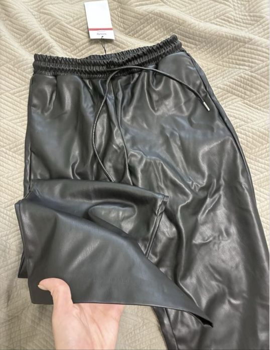 Шкіряні штани Sinsay  нові