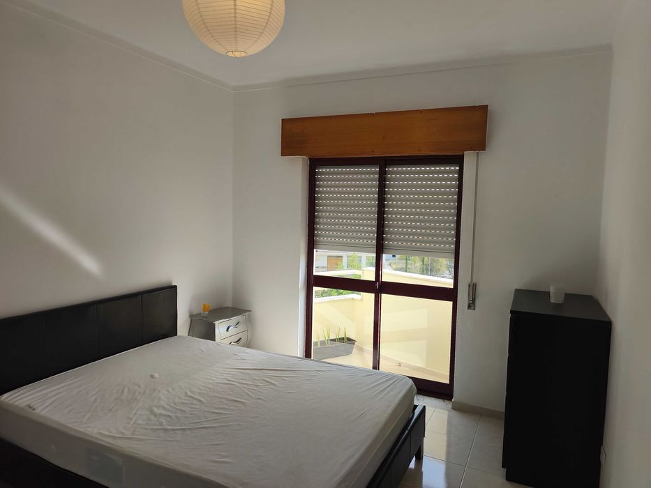 Apartamento T2 nas Gambelas para alugar