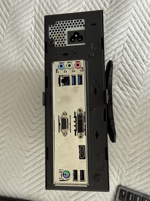 Міні ПК ASUS | Intel Core i3-8100 | 16 ГБ DDR4 | SSD 240 ГБ | HDMI | Mini ITX