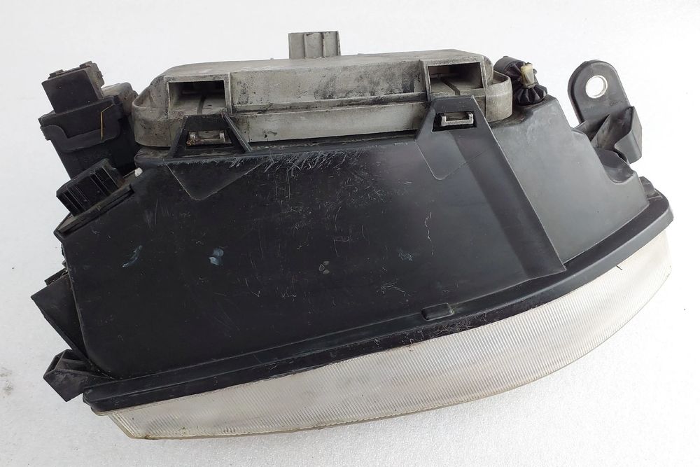 Ótica / farol esquerda FIAT Palio (178BX)