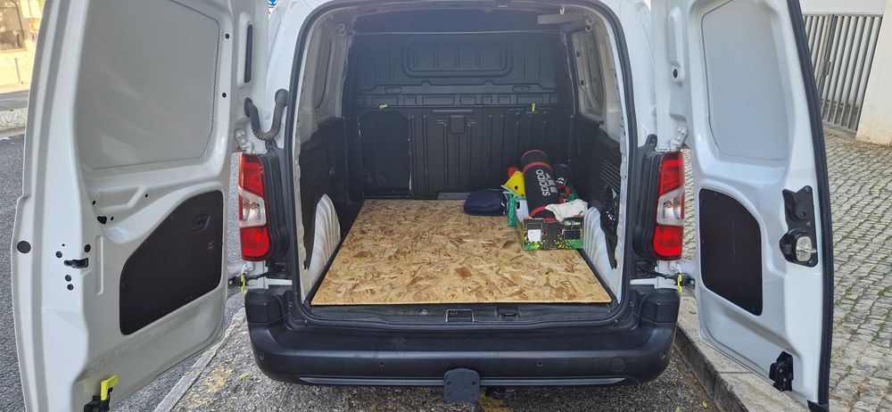 Carrinha de mercadorias Opel Combo