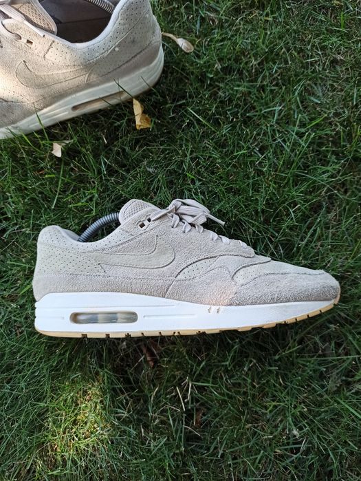 Nike air max one suede