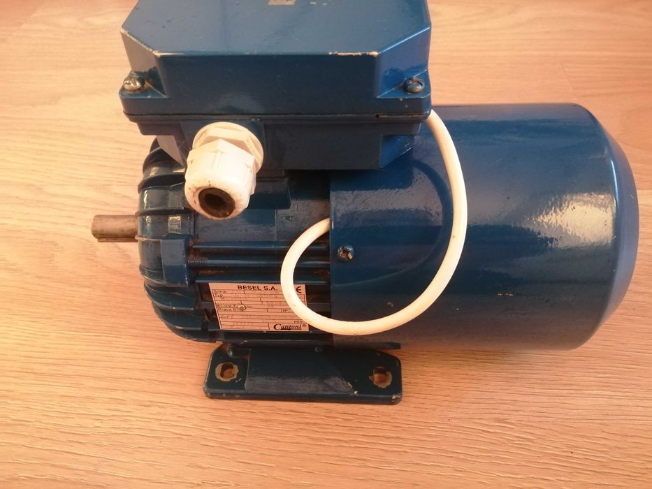 Silnik z hamulcem 250w 1380obr