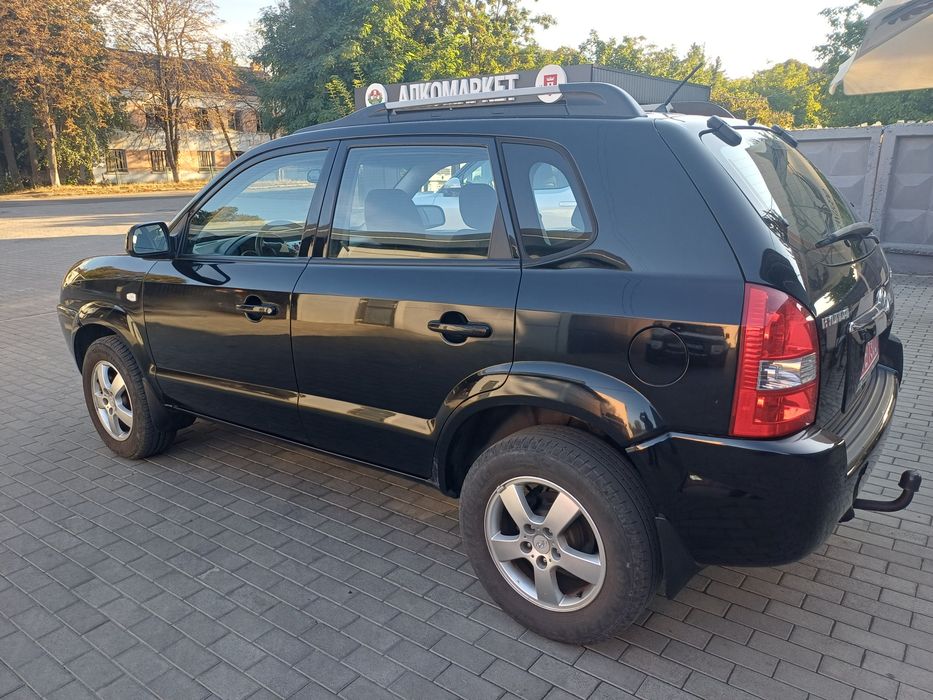 свіжопригнаний автомобіль Hyundai Tucson