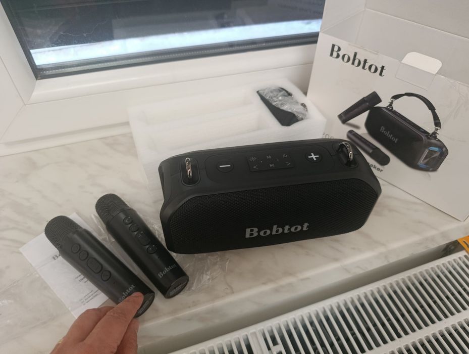 Przenośny głośnik karaoke Bluetooth Bobtot ET200T + 2 mikrofony bezprzewodowe!