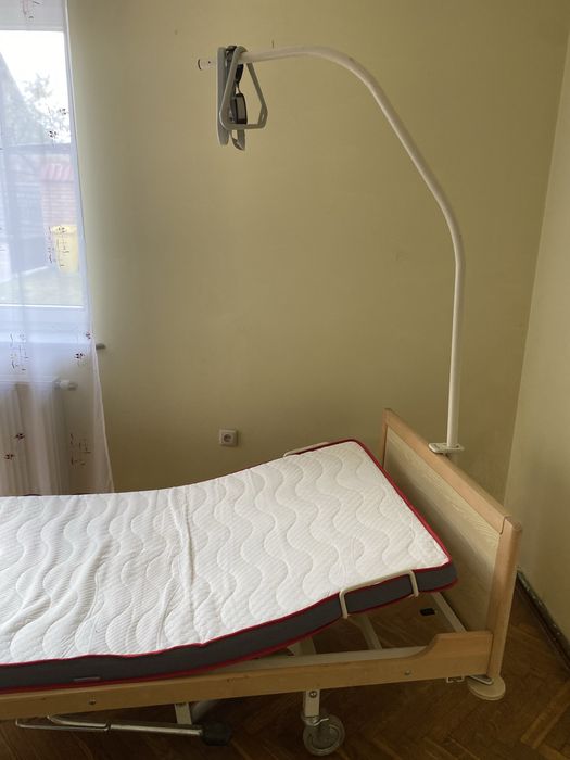 Продам ліжко для інвалідів