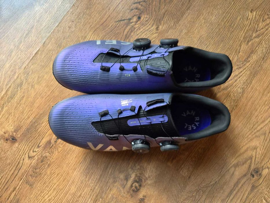 Buty szosowe Van Rysel RCR-R | r. 43 | karbon | stan idealny