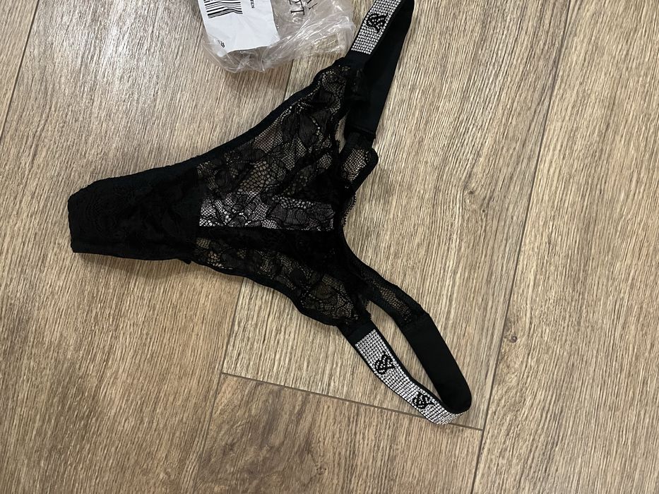 Majtki Victoria’s Secret roz L