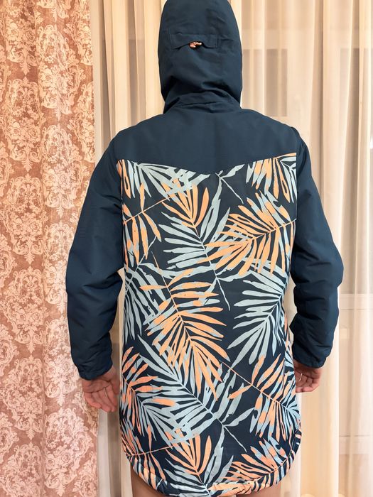 Гірськолижна куртка жіноча