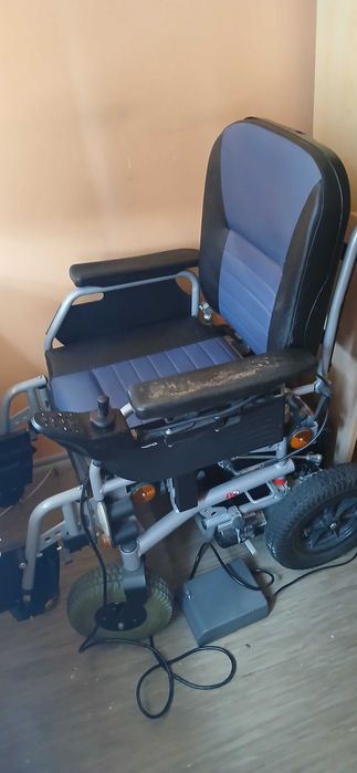 Wózek Elektryczny Vermeiren inwalidzki SQUOD  używany  sprzedam