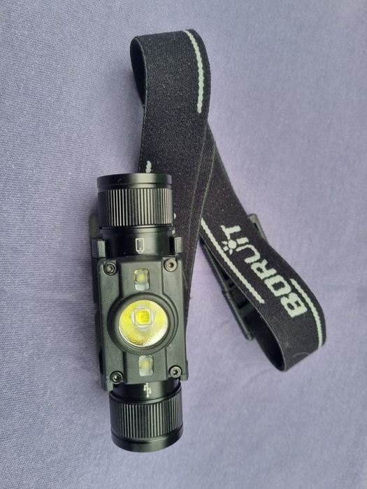 Налобный фонарь  Boruit HP300