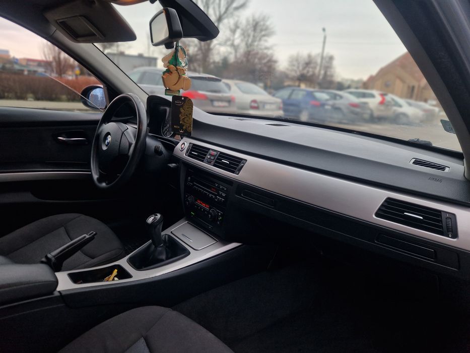 BMW 320D 150KM -E91 -6Bieg - Panorama -Grz.Fotele- Klima-Tempomat -BDB