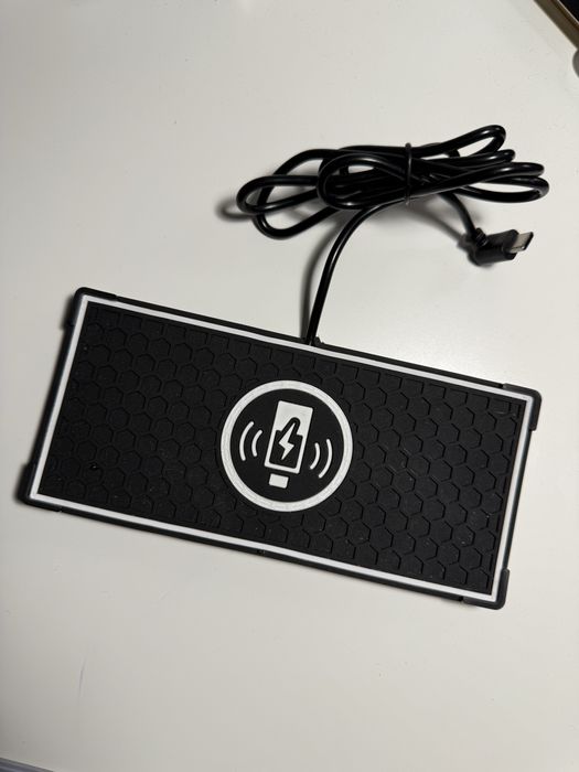 Wireless Charger / MagSafe64738330283137120