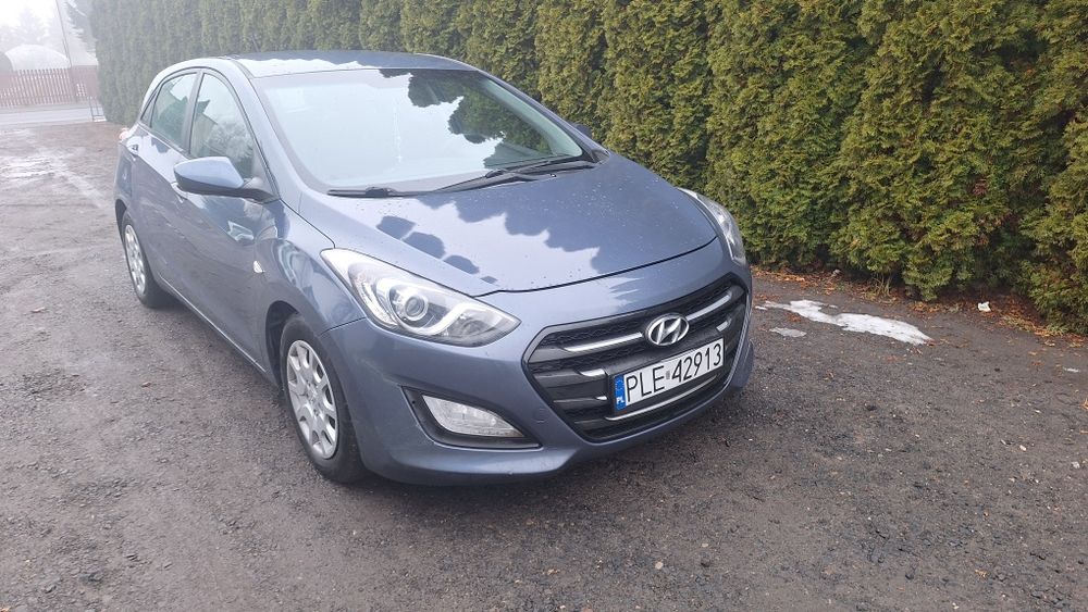 Hyundai i30 12r 1.4 benzyna