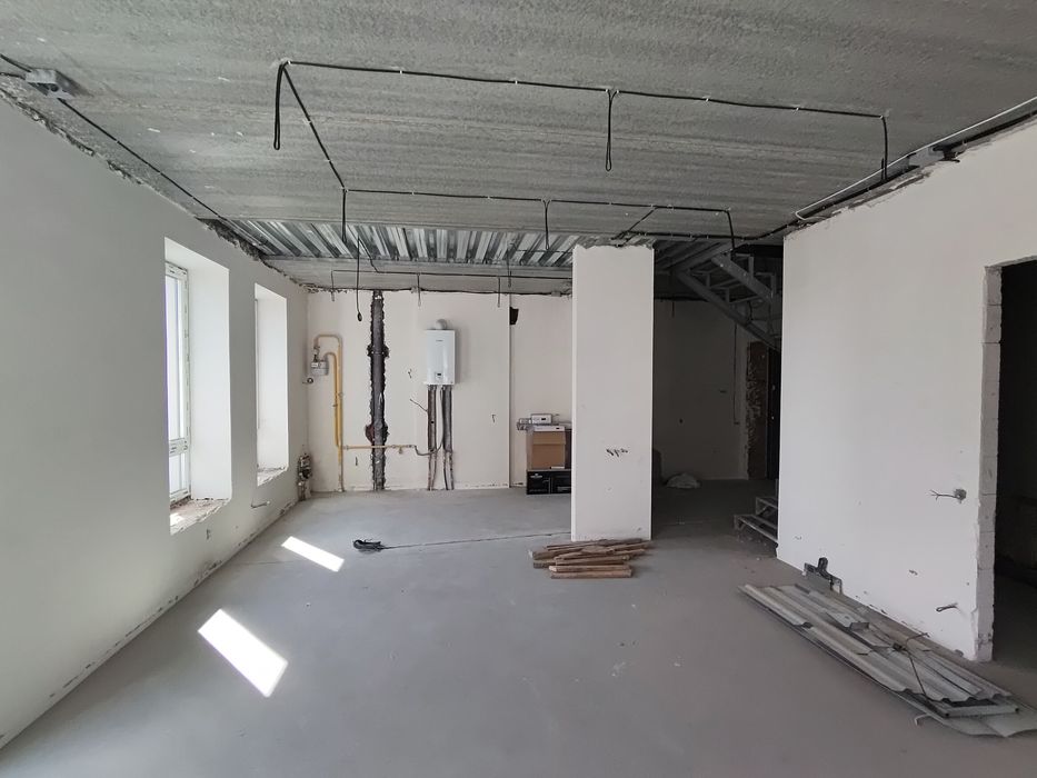 Продається дворівнева квартира в м.Васильків  з власною терасою