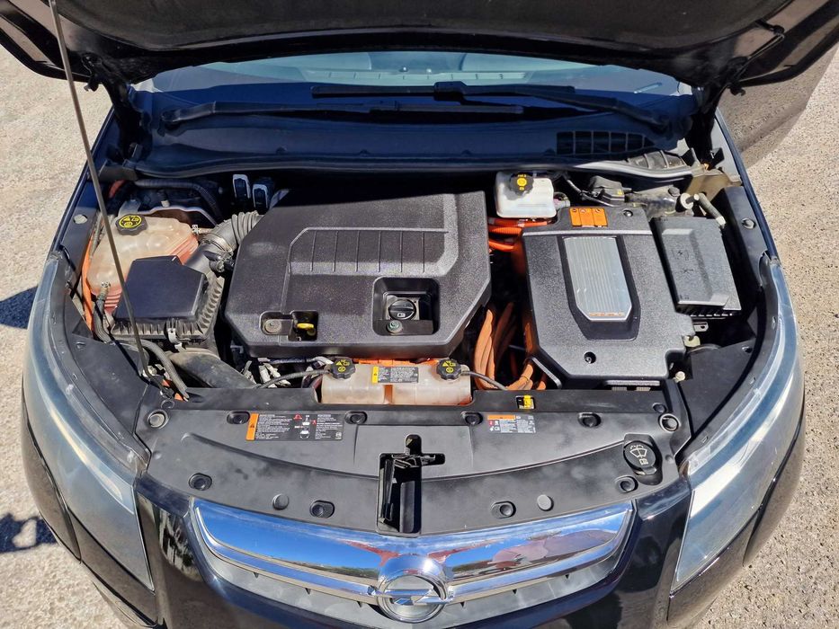 Opel Ampera 1.4 EV 151cv, preto, 291.000km, 2013, IMPEC.