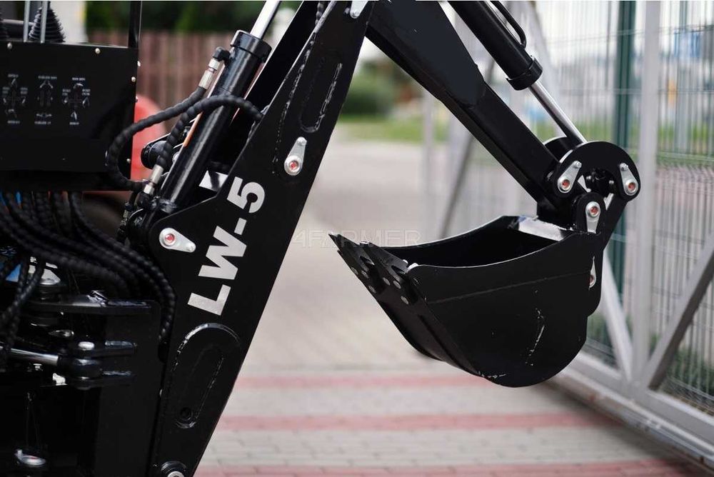 Koparka do ciągnika ciągnikowa do mini ciągników