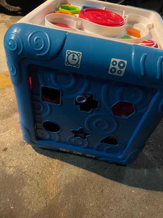 Caixa Brinquedos Educativos