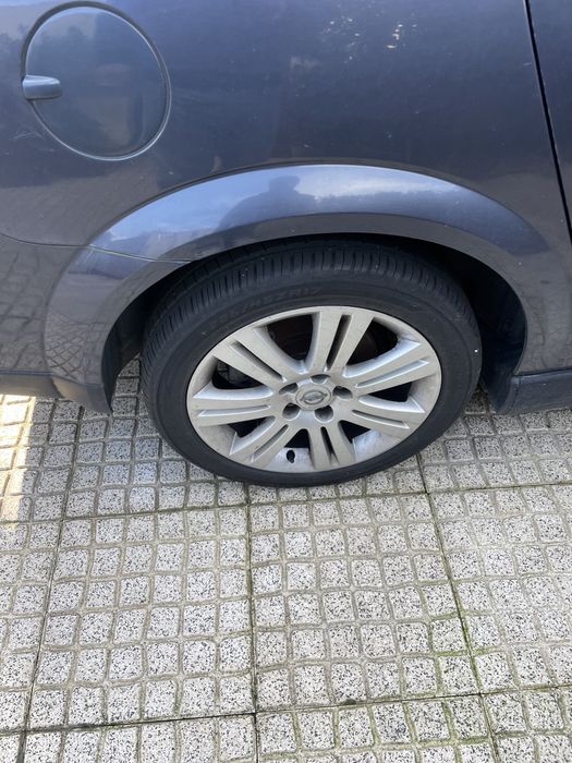 Opel vectra van 1.9CDTI 150cv