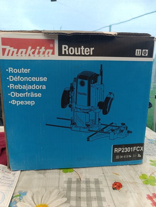 Фрезер Makita RP2301FCX ,Японія!