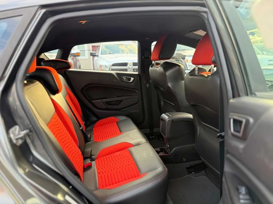 Ford Fiesta Titanium      2016