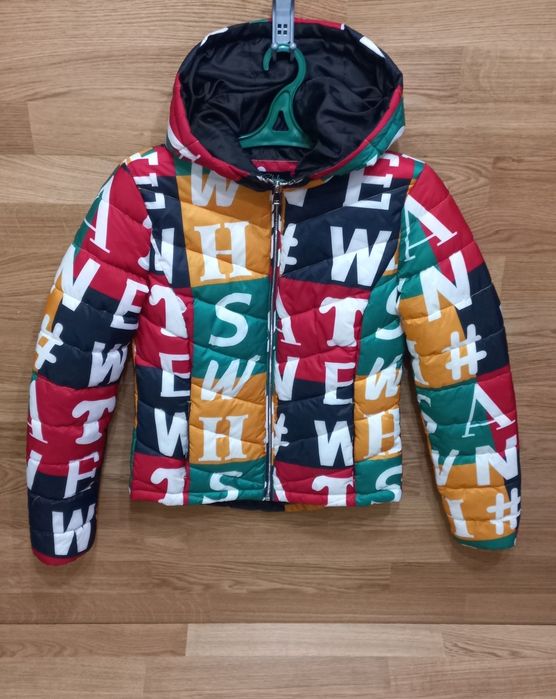 Демісезонна(весна/осінь) куртка C&A Clockhouse. Розмір 36 XS - S.