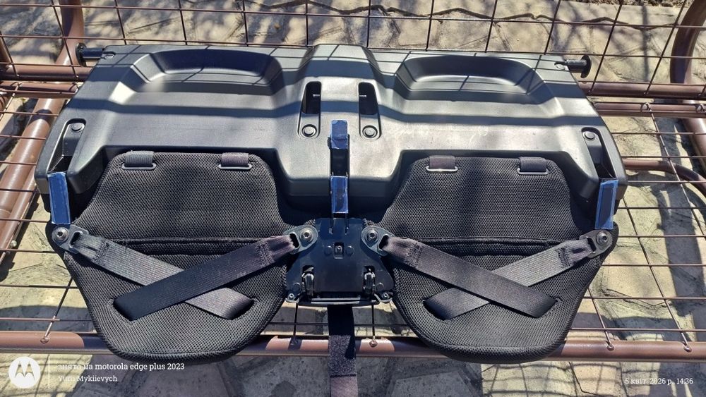 Додатковий ряд дитячих сидінь Tesla Model S оригінал нові 3 ряд