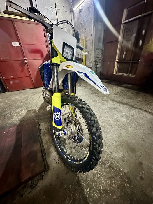 Продам Xusqvarna fe300 2 t